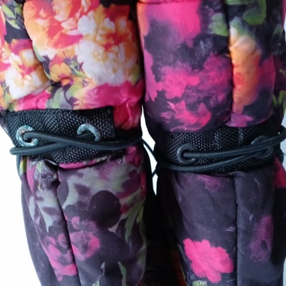POWDER FLORAL PRINT BOOT, Size 9 - Picture 2 of 9